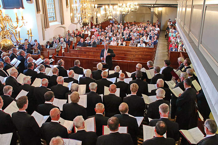 25 jaar Waarder helpt Roemenië met zangavond van Conforza_17